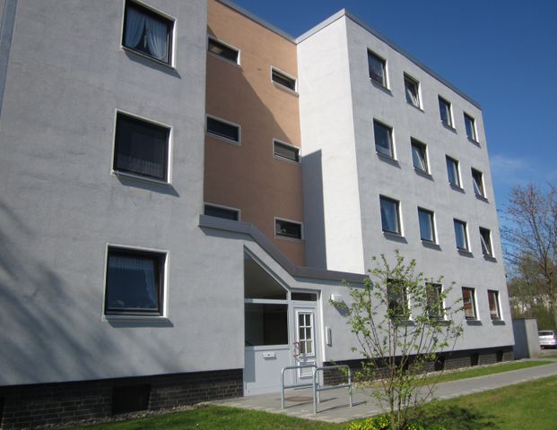 2-Zimmer-Wohnung mit Balkon in SZ-Bad - Photo 1