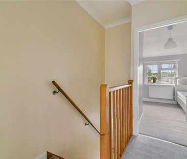 Conveniently located within short distance of local amenities at both Kidbrooke and Blackheath. Only short distance to the ever popular Blackheath village. - Photo 1
