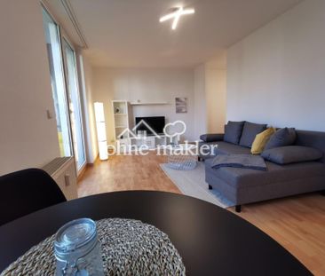 Schöne möblierte 1,5-Zimmer-Wohnung mit Balkon und Küche in gefragt... - Photo 1