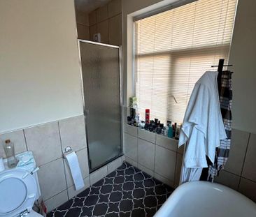 1 bedroom house to rent - Photo 2