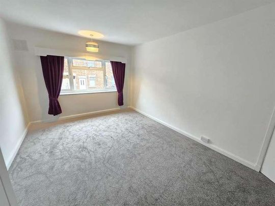 Falsgrave Road, Scarborough, YO12 - Photo 1