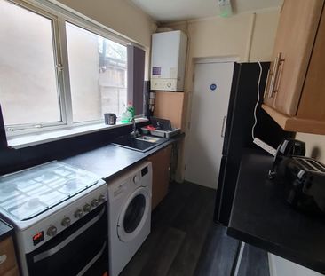 Room in a Shared House, Holder Road, B25 - Photo 6