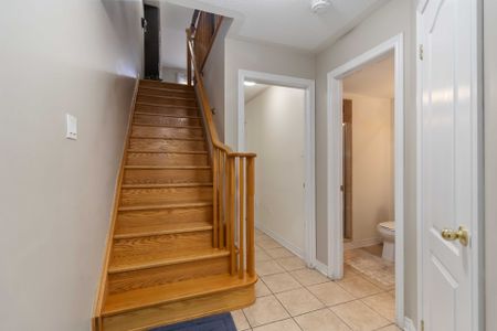 For Lease - 40 Peach Drive, Brampton, Ontario - Photo 2