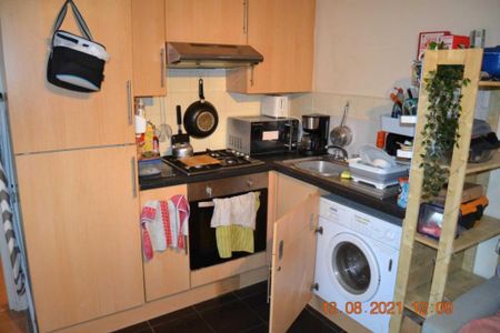 1 bedroom flat to rent - Photo 5