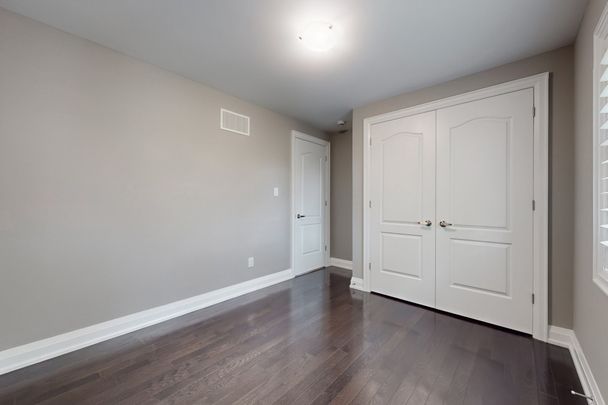 For Lease - 2003 DEERVIEW Common, Oakville, Ontario - Photo 1