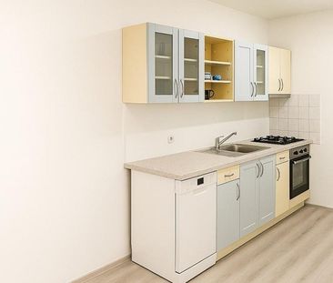 Pronájem bytu 3+kk 73 m² - Fotografie 3