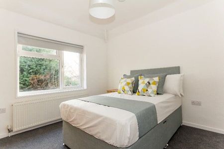 Greystoke Avenue, Southmead - Photo 2