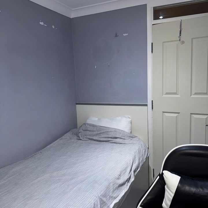 Room in a Shared House, Allhallows Road, E6 - Photo 1