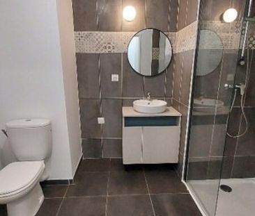 Location Appartement 2 pièces 47m² MONTPELLIER 34000 - Photo 4