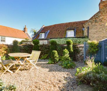 2 bedroom cottage to rent - Photo 1