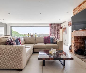 5 bedroom detached house to rent - Photo 4