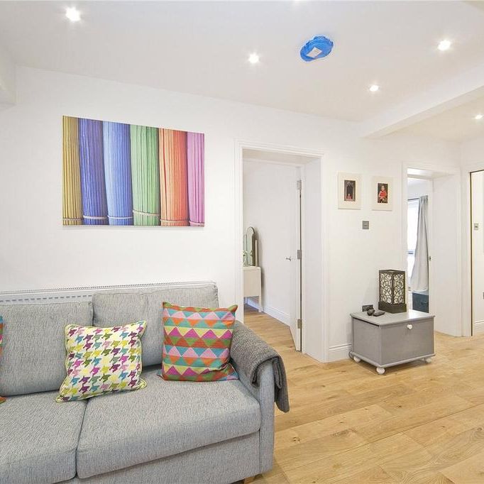 2 bedroom flat to rent - Photo 1