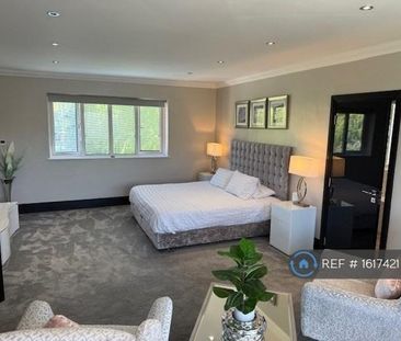 5 bedroom detached house to rent - Photo 5