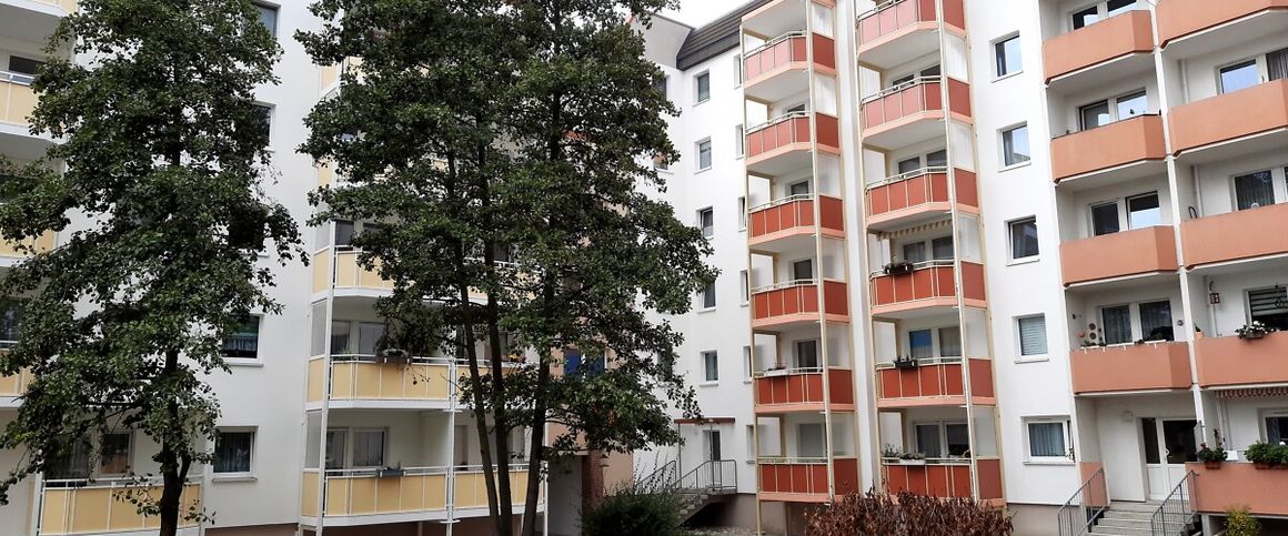 1-Raum-Wohnung mit Balkon und Aufzug - Photo 1