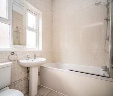 1 bedroom flat to rent Ashburnham Road, MK40 1EA - Photo 5