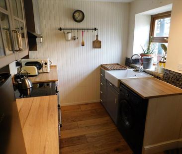 2 bedroom terraced house to rent - Photo 6