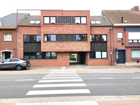 Luxueus nieuwbouwappartement met 2 slaapkamers en ruim terras TE HUUR in Harelbeke! - Foto 2