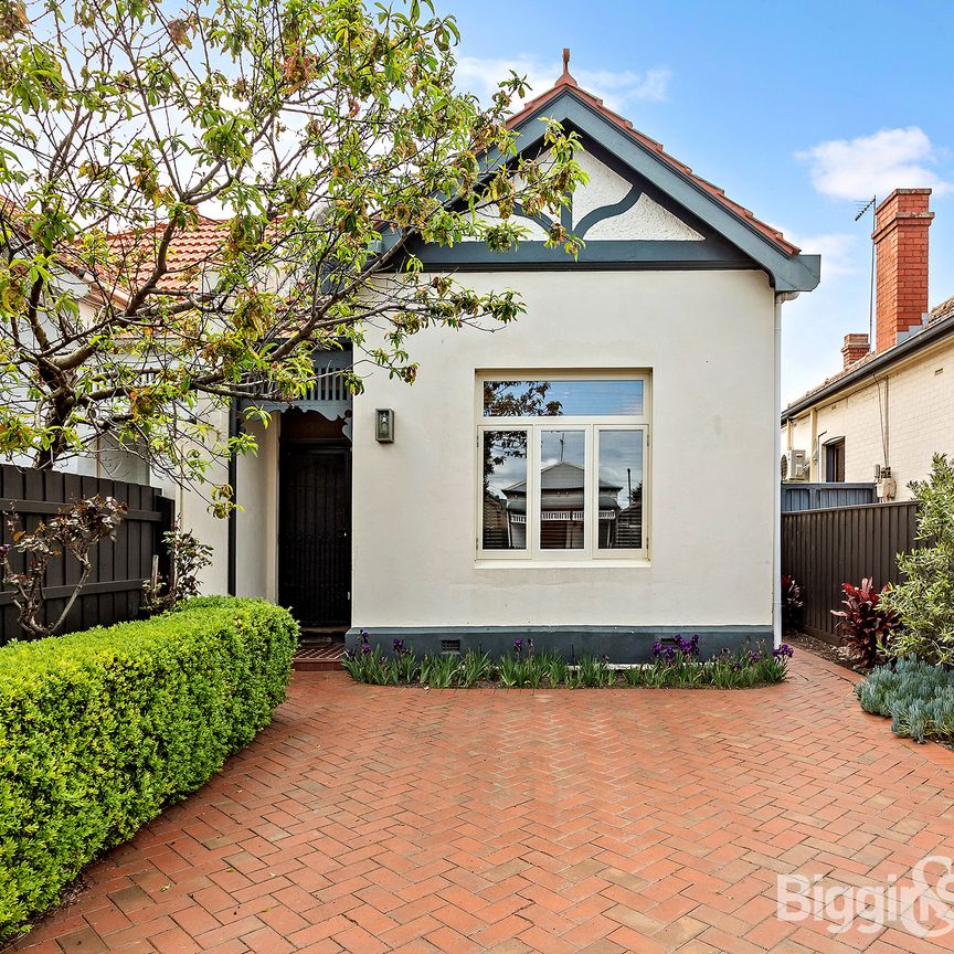 41 Highbury Grove, Prahran VIC 3181 - House For Rent | Domain - Photo 1