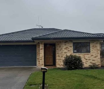 Four Bedroom Family Home in Sought After Flagstaff Locale - Photo 4