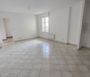 Location Appartement 2 pièces 43m² ST FARGEAU PONTHIERRY 77310 - Photo 3