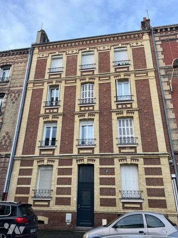 F.2 meublé refait à neuf - CENTRE VILLE LE HAVRE - Photo 2