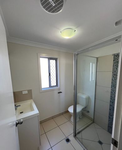 Fresh, Easy Rental Living - 13 Elvina Street, Deeragun - Photo 3