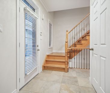 For Lease - 2097 Tovell Drive, Oakville, Ontario - Photo 4