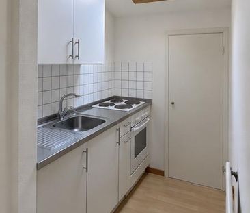 Gemütliche 2.5-Zimmerwohnung - Photo 2