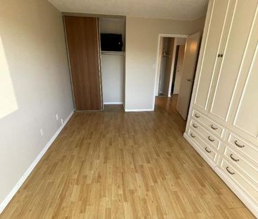2 CH - 1 SDB - Côte Saint-Luc - $1,645 /mo - Photo 4