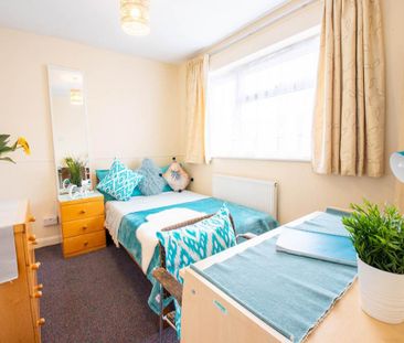 5 bedroom house to rent - Photo 4