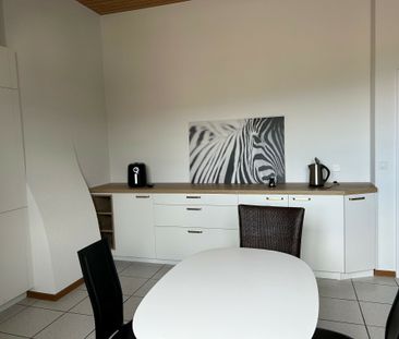 BEL APPARTEMENT PARTIELLEMENT RÉNOVÉ DANS DEMEURE VILLAGEOISE - Foto 6