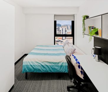 Private Studio Silver - Photo 2