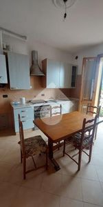 Monolocale in affitto - Photo 3