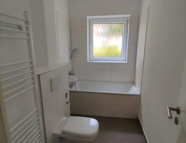 Erstbezug nach Sanierung: 3-Zimmer-Wohnung mit eigenem Garten - Photo 1