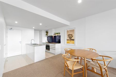 Short-Term Only, Fully Furnished, sleeps 4 people, Bills are Extra - Photo 5