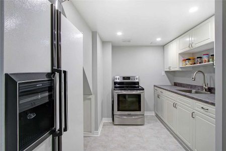 For Lease - 85 Houseman Crescent, Richmond Hill, Ontario - Photo 4