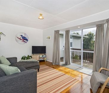 Three Bedroom Family Home - Photo 1