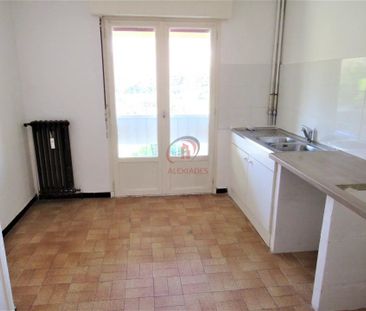 Location Appartement 3 pièces 71m² TOULON 83200 - Photo 5