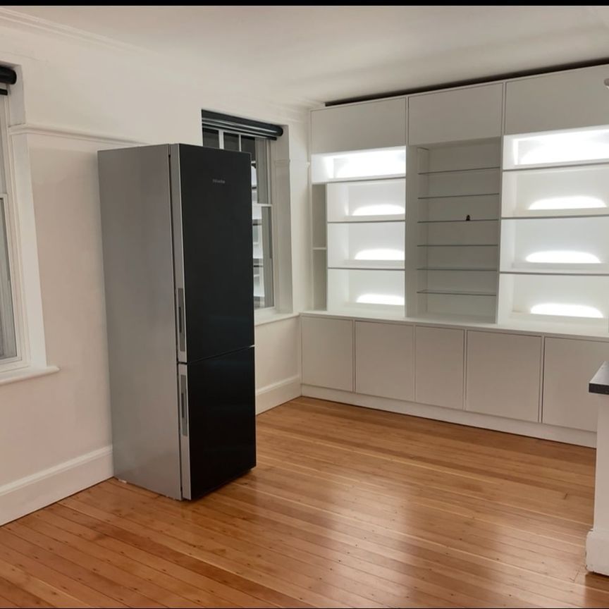 1 Bed Flat, Hillside Court, NW3 - Photo 1