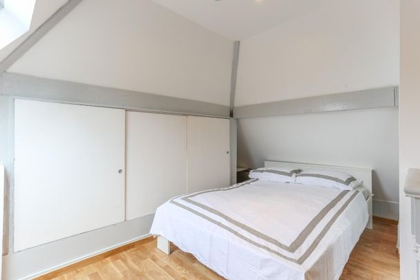 Studio Flat, Heathstan Road, W12 - Photo 1