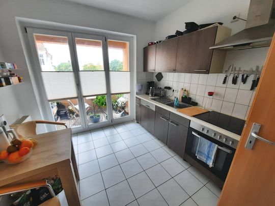 Gemütliche 3-Raumwohnung mit 2 Balkonen – Ihr neues Zuhause in Stadtfeld Ost - Photo 1