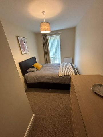 Room 3, 58 Shaftsbury Avenue Woodlands Doncaster DN6 - Photo 2