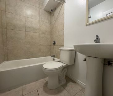 For Lease - 103 Church Street Unit# 102, Kitchener, Ontario - Photo 6