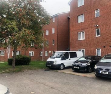 2 Bedroom Flat To Let - Photo 6