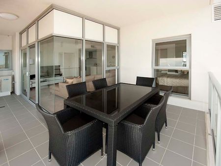 2105/237 Adelaide Terrace, PERTH WA 6000 - Photo 4