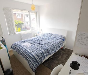 4 bedroom house to rent - Photo 2