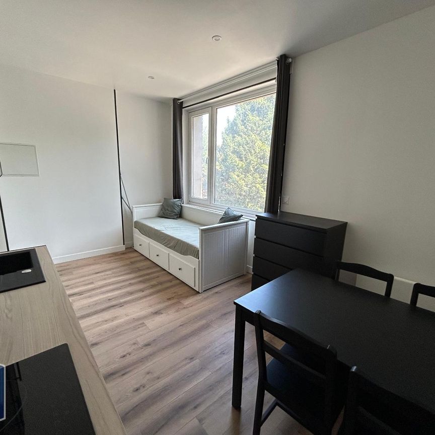 Location Appartement 1 pièce 23m² ROUBAIX 59100 - Photo 1