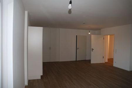 Barrierefreie Wohnung im Seniorenwohnheim, Erstbezug - SchÃ¶n und modern - Photo 4