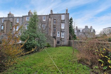 Flat 3, TF, 14 Pitstruan Place, AB10 6PR, Aberdeen - Photo 2