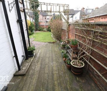 2 bedroom terraced house to rent - Photo 3